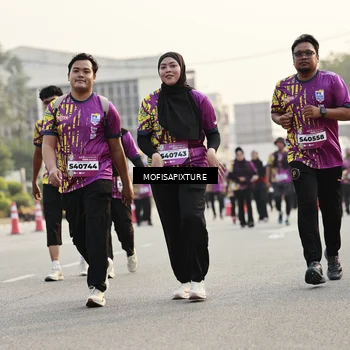 Runner Photo 5924690