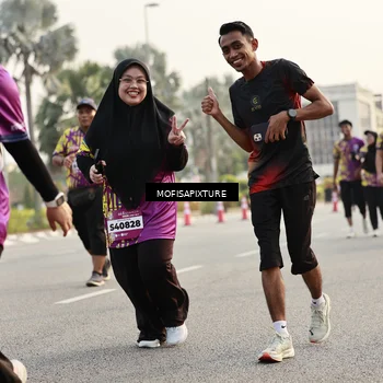 Runner Photo 5924695