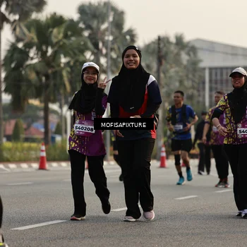 Runner Photo 5924741