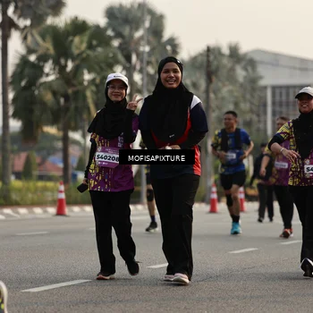 Runner Photo 5924743