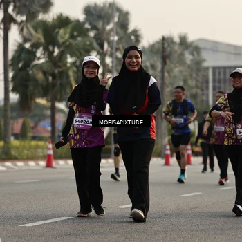 Runner Photo 5924745