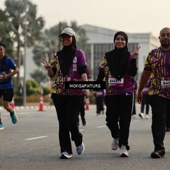 Runner Photo 5924747