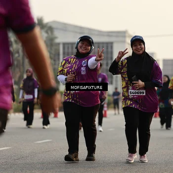 Runner Photo 5924785