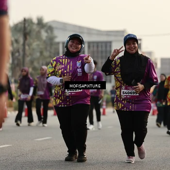 Runner Photo 5924788