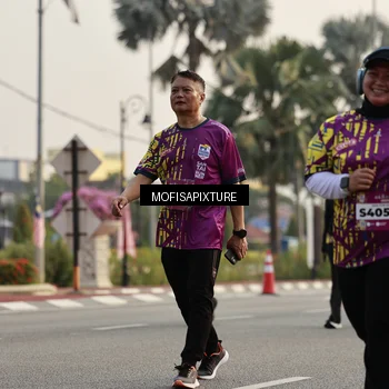 Runner Photo 5924802