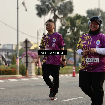 Runner Photo 5924805