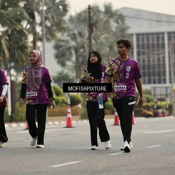 Runner Photo 5924814