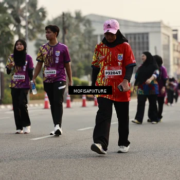 Runner Photo 5924823