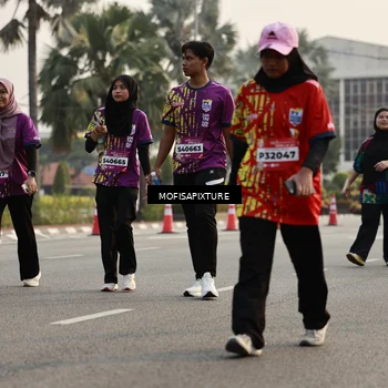 Runner Photo 5924829