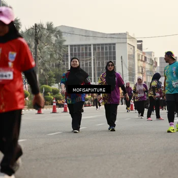 Runner Photo 5924831