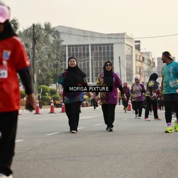 Runner Photo 5924833
