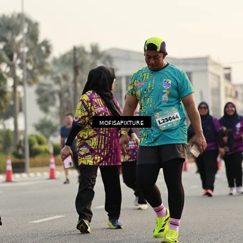 Runner Photo 5924850
