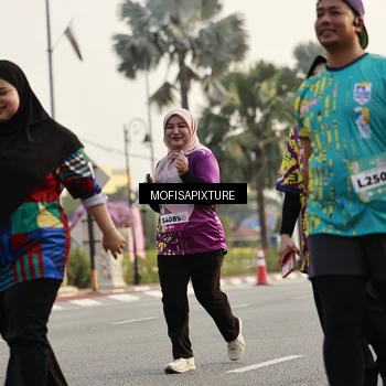 Runner Photo 5924860