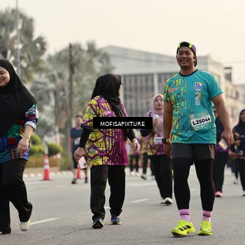 Runner Photo 5924887