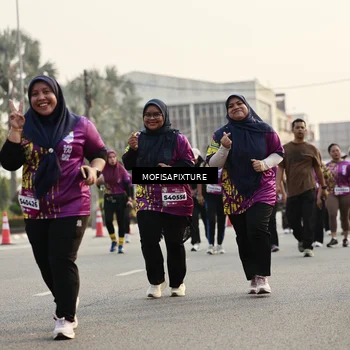 Runner Photo 5924899