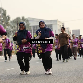 Runner Photo 5924908