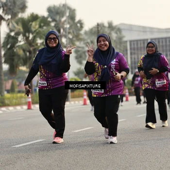 Runner Photo 5924940