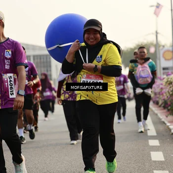 Runner Photo 5925034