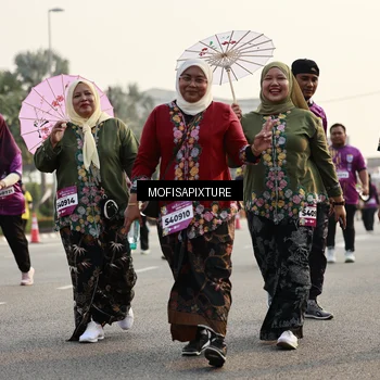 Runner Photo 5925050