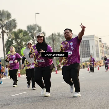 Runner Photo 5925063