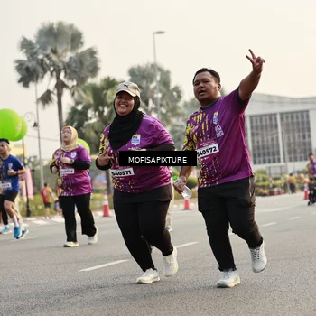 Runner Photo 5925068