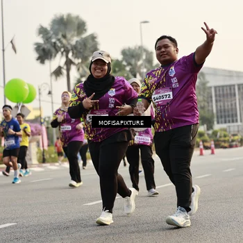Runner Photo 5925069
