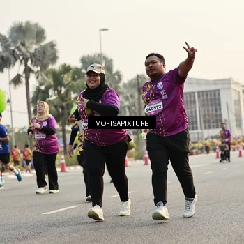 Runner Photo 5925101
