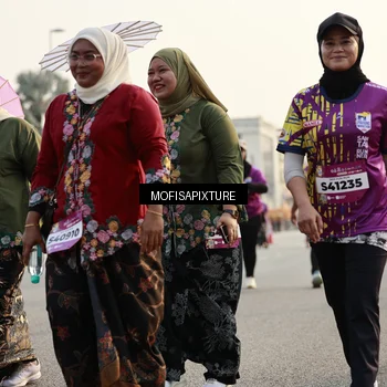 Runner Photo 5925105