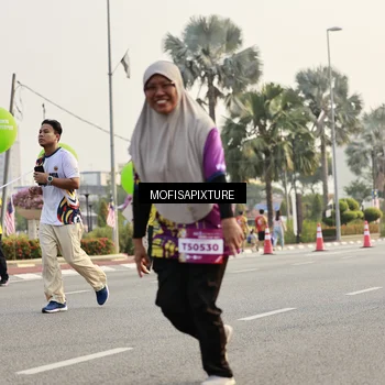Runner Photo 5925107