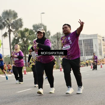 Runner Photo 5925108