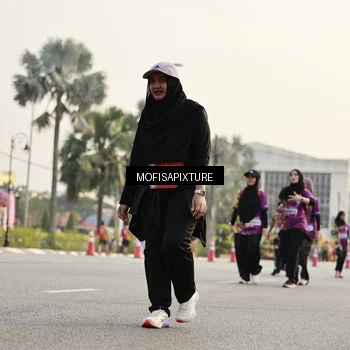 Runner Photo 5925113