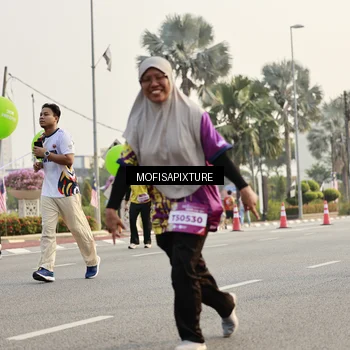 Runner Photo 5925114