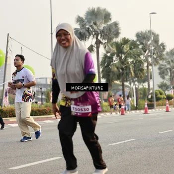 Runner Photo 5925129