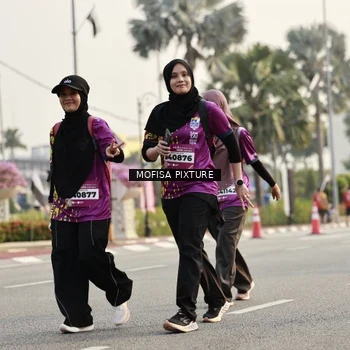 Runner Photo 5925137