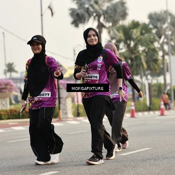 Runner Photo 5925151