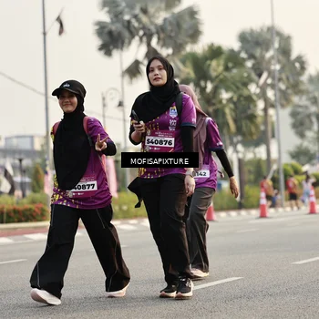 Runner Photo 5925152