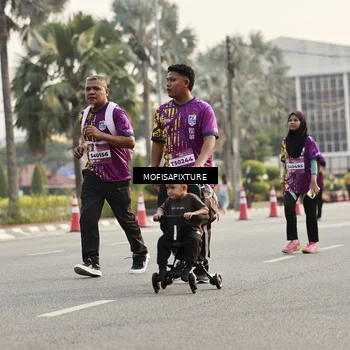 Runner Photo 5925176