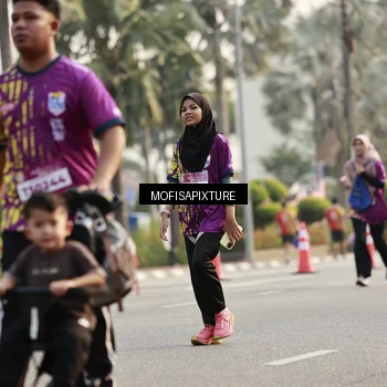 Runner Photo 5925185