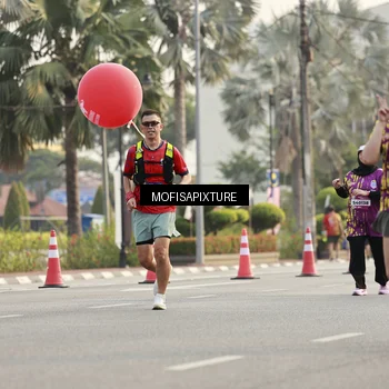 Runner Photo 5925202