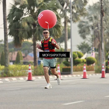 Runner Photo 5925207