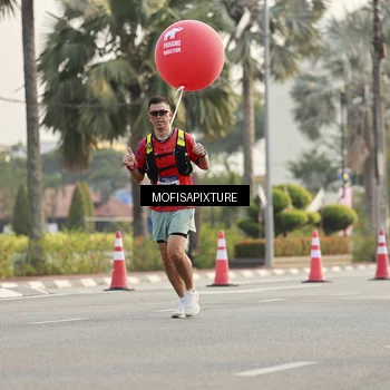 Runner Photo 5925211