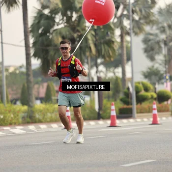 Runner Photo 5925218