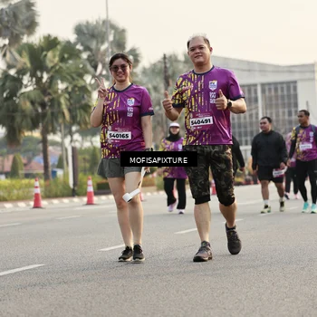 Runner Photo 5925236