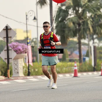 Runner Photo 5925244