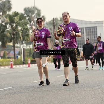 Runner Photo 5925246
