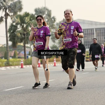 Runner Photo 5925258