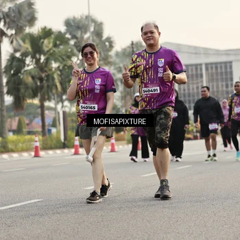 Runner Photo 5925264