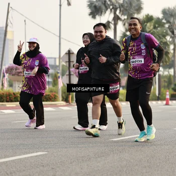 Runner Photo 5925300