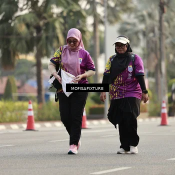 Runner Photo 5925324