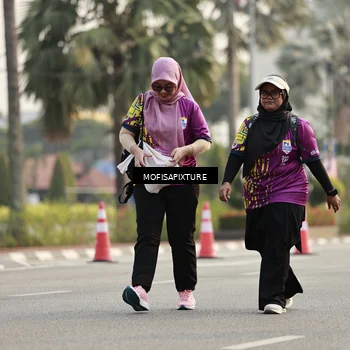 Runner Photo 5925335